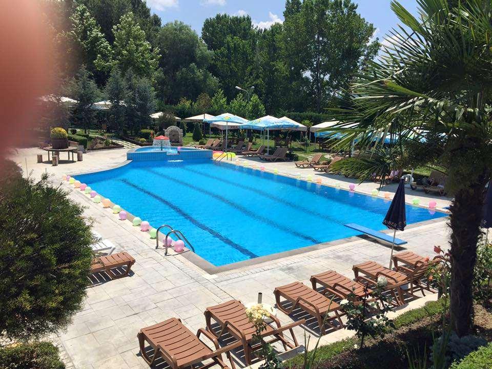 Hotel Vila Aeroport Rinas Съоръжения снимка